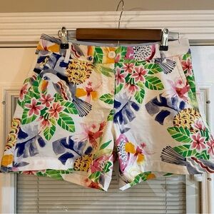 Crown & Ivy Caroline Tropical Shorts Size 6